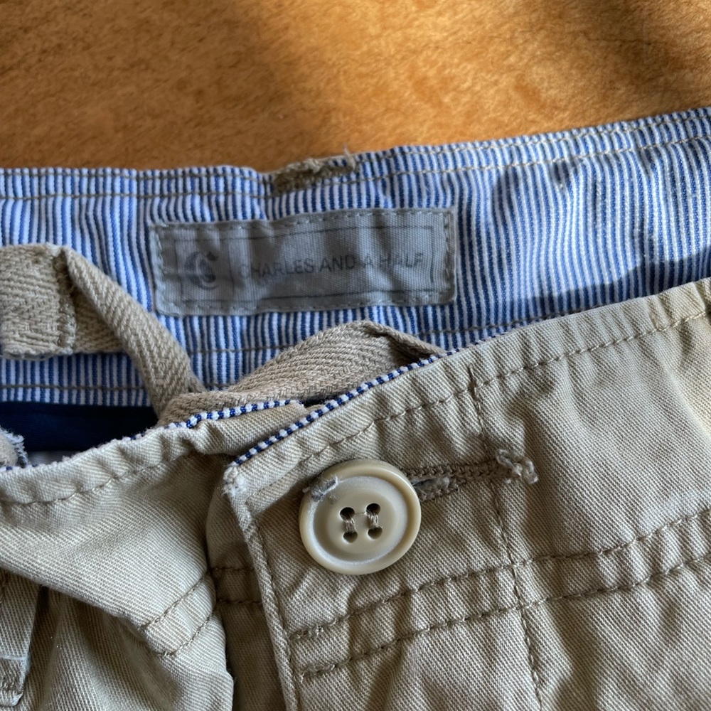 Size 28 Cargo shorts